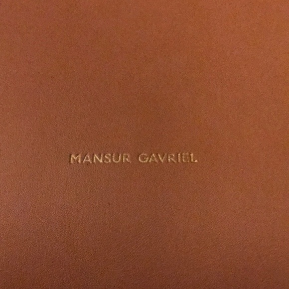 🎁SOLD🎁BEST COLOR Mansur Gavriel LadyBag!!! - Picture 6 of 8